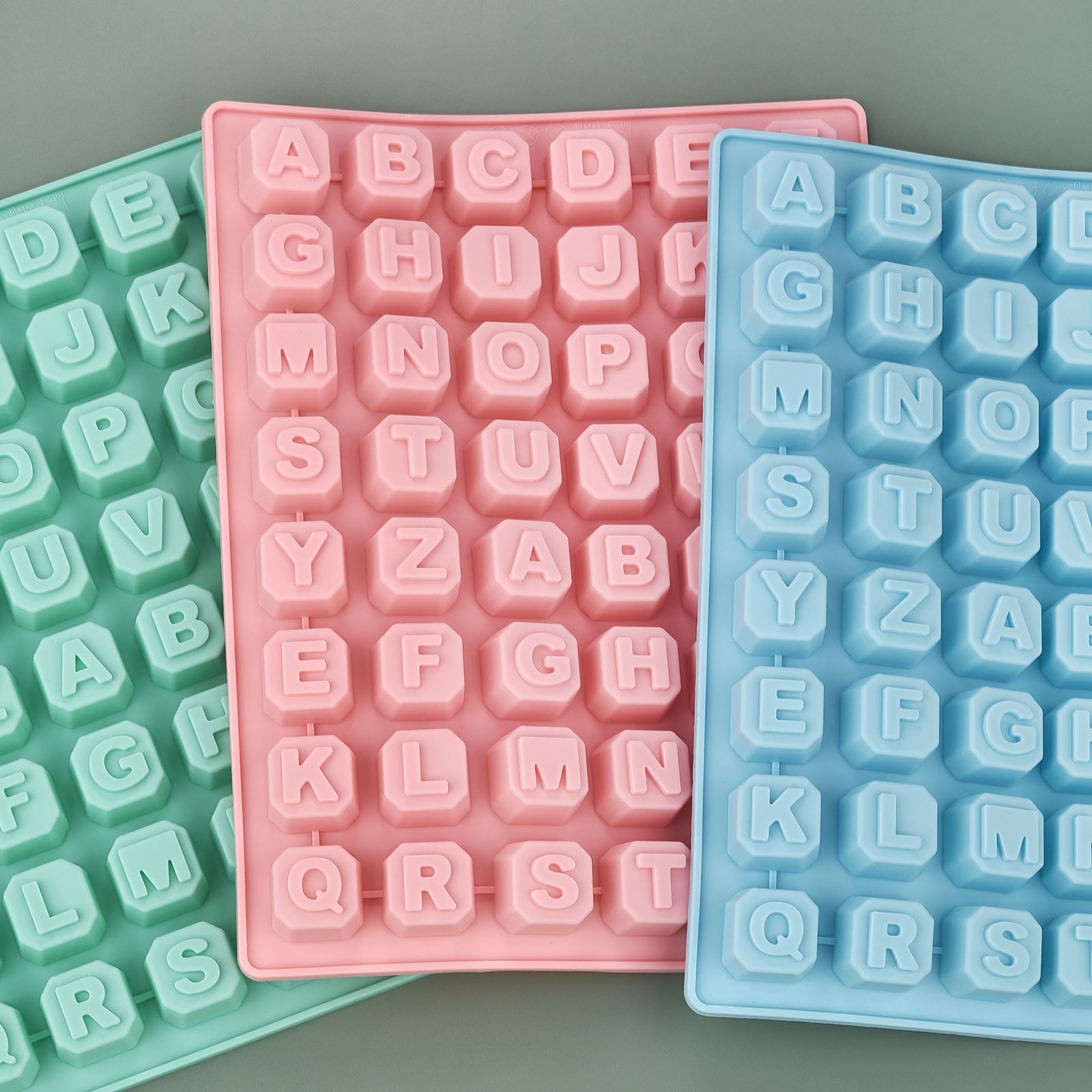 Soap Making Designs - 48 편지 Enghish 알파벳 문자 실리콘