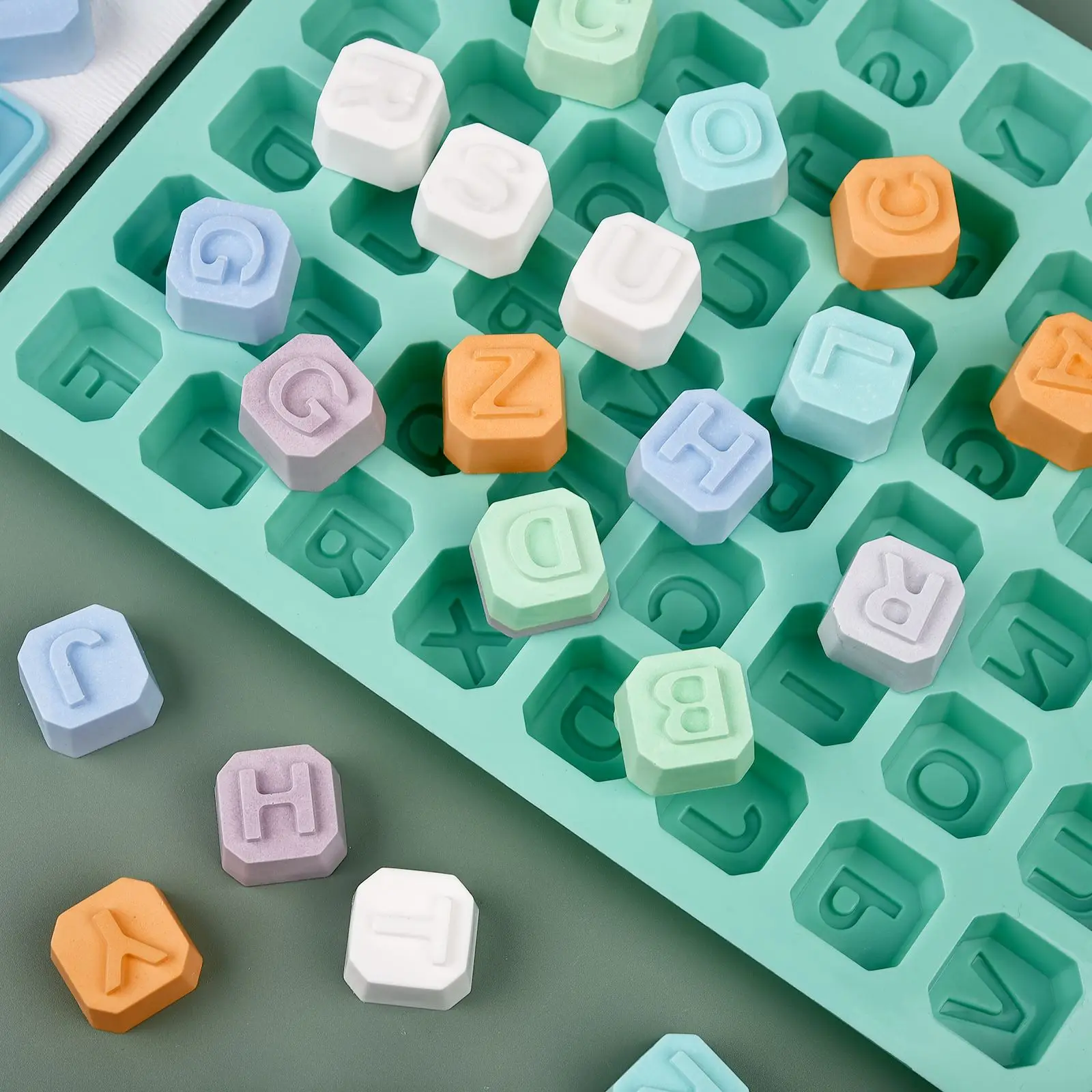 48 편지 Enghish 알파벳 문자 실리콘 금형 비누 - Soap Making Designs 리뷰 및 가격